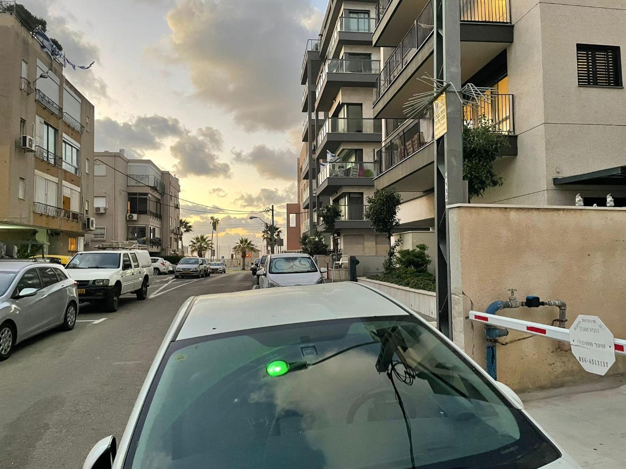 Peaceful And Intimate By The Sea Apartment Haifa Exterior photo